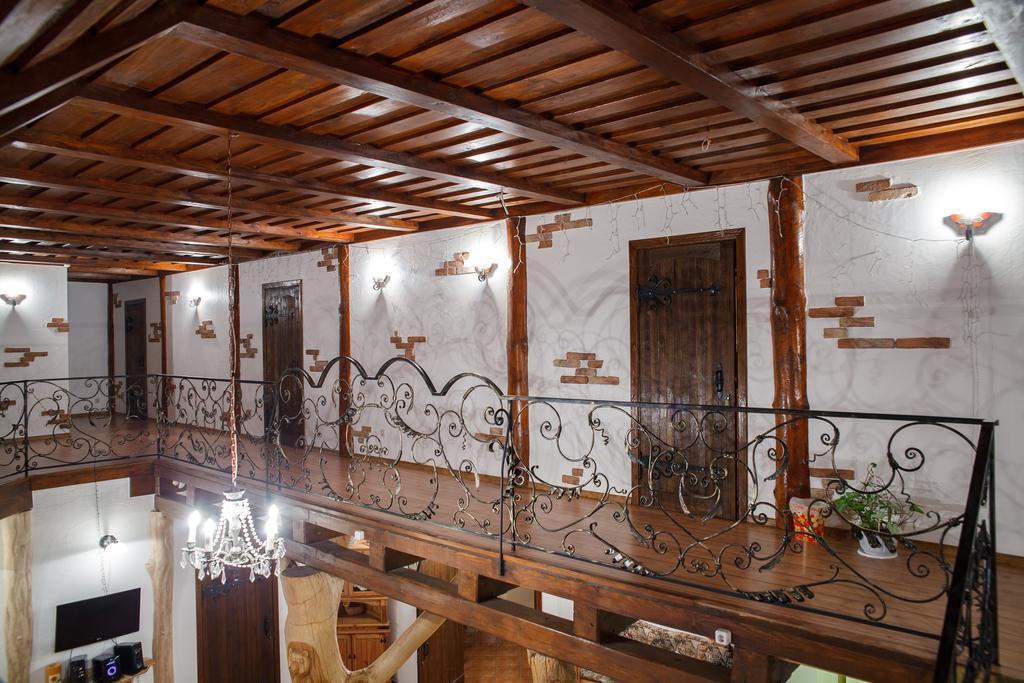 Karalinski Falvarok Tyzengauza Hotel Korolino  Habitación foto