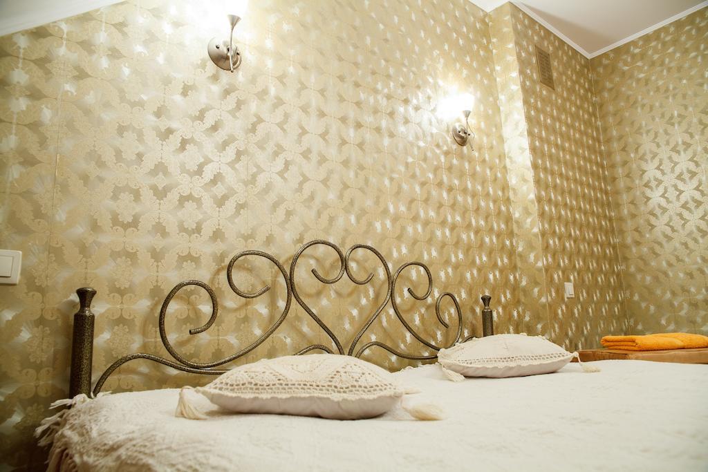 Karalinski Falvarok Tyzengauza Hotel Korolino  Habitación foto